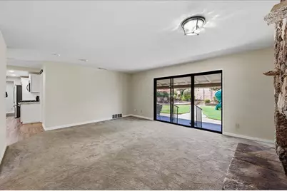 6820 Arabella Way, Sacramento, CA 95831 - Photo 15