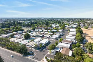 La Fiesta Way, Sacramento, CA 95828 - Photo 41