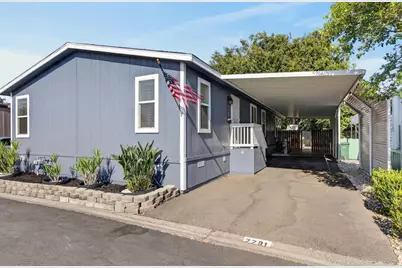 La Fiesta Way, Sacramento, CA 95828 - Photo 5