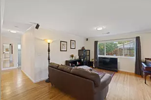 2420 Temple Dr, Davis, CA 95618 - Photo 15