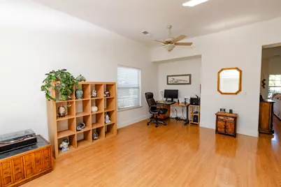 6643 Desert Springs, Chowchilla, CA 93610 - Photo 5