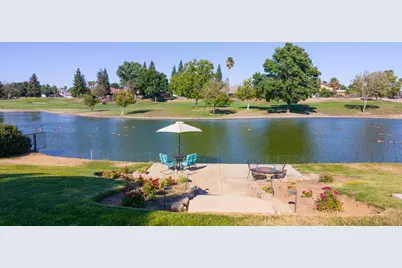 6643 Desert Springs, Chowchilla, CA 93610 - Photo 37