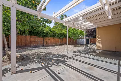 9636 Holly Creek Court, Elk Grove, CA 95757 - Photo 27