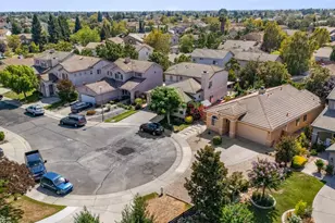 9636 Holly Creek Ct, Elk Grove, CA 95757 - Photo 41
