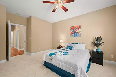 9636 Holly Creek Court, Elk Grove, CA 95757 - Photo 15