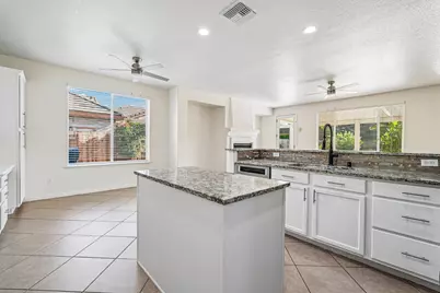 9604 Mainline Drive, Elk Grove, CA 95624 - Photo 19