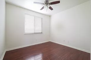 9604 Mainline Dr, Elk Grove, CA 95624 - Photo 29