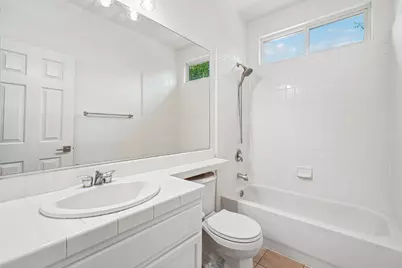 9604 Mainline Drive, Elk Grove, CA 95624 - Photo 25