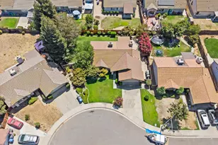352 Crowley Dr, Turlock, CA 95382 - Photo 35