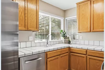352 Crowley Drive, Turlock, CA 95382 - Photo 13