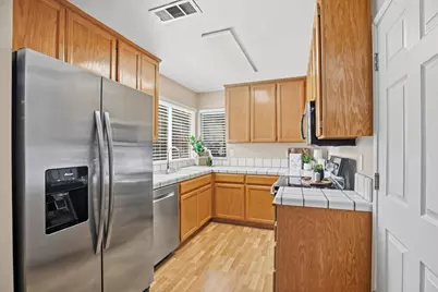 352 Crowley Drive, Turlock, CA 95382 - Photo 11
