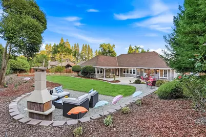 154 Southcreek Cir, Folsom, CA 95630 - Photo 29
