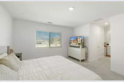10368 Tower Hill Drive, Stockton, CA 95219 - Photo 29