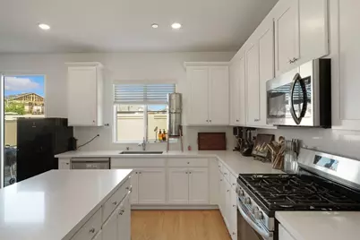 10368 Tower Hill Drive, Stockton, CA 95219 - Photo 9