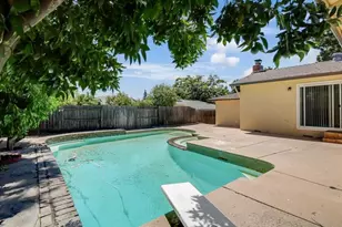 5274 Heritage Dr, Carmichael, CA 95608 - Photo 33