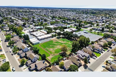 8048 Cardale Way, Sacramento, CA 95829 - Photo 47