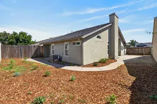 8048 Cardale Way, Sacramento, CA 95829 - Photo 37