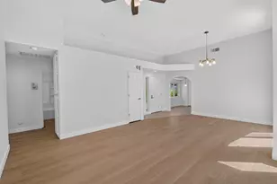 8048 Cardale Way, Sacramento, CA 95829 - Photo 9