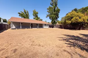 8266 Streng Ave, Citrus Heights, CA 95610 - Photo 23
