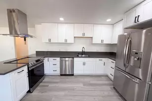 8266 Streng Ave, Citrus Heights, CA 95610 - Photo 9