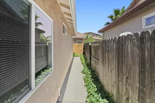 5 Oasis Ct, Sacramento, CA 95838 - Photo 35