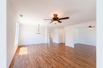 8460 Orchard Creek Way, Elk Grove, CA 95624 - Photo 7