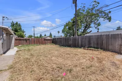 4941 Alcott Drive, Sacramento, CA 95820 - Photo 35