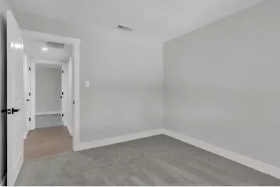 4941 Alcott Drive, Sacramento, CA 95820 - Photo 23