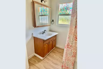 208 Parry Avenue, Modesto, CA 95354 - Photo 9