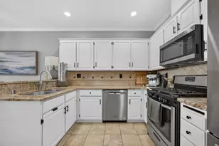 5340 Blue Sapphire Ct, Elk Grove, CA 95758 - Photo 9