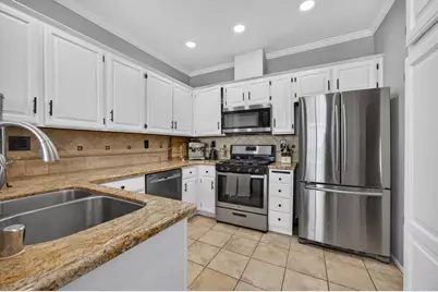 5340 Blue Sapphire Court, Elk Grove, CA 95758 - Photo 7