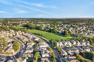 5340 Blue Sapphire Ct, Elk Grove, CA 95758 - Photo 27