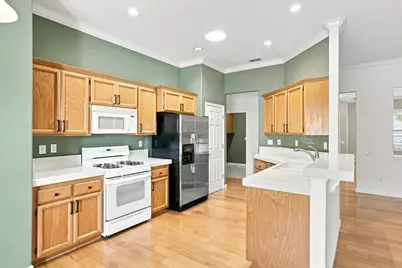 2823 Springfield Drive, Rocklin, CA 95765 - Photo 13