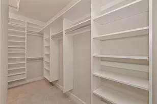 18 Triumph Ct, Sacramento, CA 95831 - Photo 17