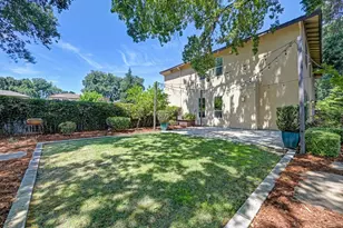 18 Triumph Ct, Sacramento, CA 95831 - Photo 29