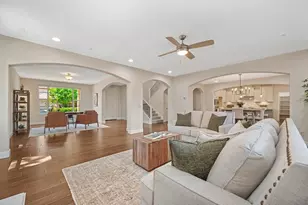 18 Triumph Ct, Sacramento, CA 95831 - Photo 3