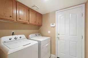 1530 Locust Dr, Tracy, CA 95376 - Photo 23