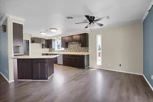 2137 Holcomb Ave, Yuba City, CA 95993 - Photo 11