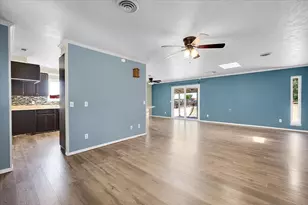 2137 Holcomb Ave, Yuba City, CA 95993 - Photo 7
