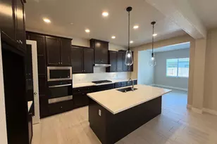 375 S Hot Springs Dr, Manteca, CA 95337 - Photo 3