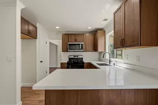 2025 Hearthstone Ln, Modesto, CA 95355 - Photo 13