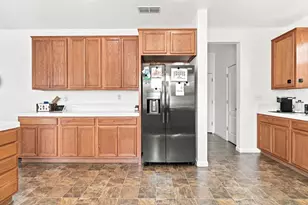 17990 Hidden Well Ln, Lathrop, CA 95330 - Photo 31