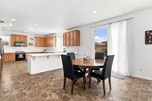 17990 Hidden Well Ln, Lathrop, CA 95330 - Photo 19