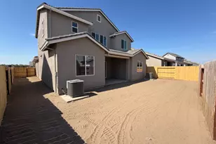 367 Hot Springs Dr, Manteca, CA 95337 - Photo 11