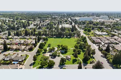2426 Modoc Way, Lodi, CA 95242 - Photo 41