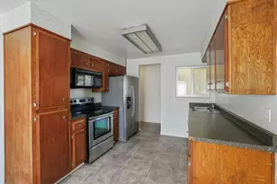 2426 Modoc Way, Lodi, CA 95242 - Photo 7
