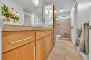 2236 Woodside Ln, Sacramento, CA 95825 - Photo 21