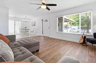 4804 Willowbrook Dr, Sacramento, CA 95842 - Photo 5