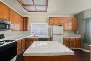 8932 Bridalsmith Dr, Sacramento, CA 95829 - Photo 11