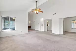 3746 W Benjamin Holt Dr, Stockton, CA 95219 - Photo 27